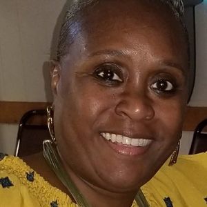 Meet your Posher, Valerie